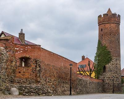Flaeming-5 Turm der Stadtmauer in Jüterbog.