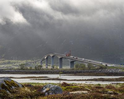 Lofotenreise-83 Wartungsarbeiten - Brücke über den Gimsøystraumen.