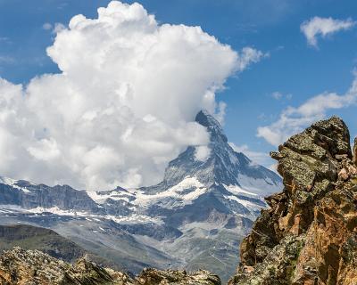 Schweiz2016-103 Blick zum verhüllten Matterhorn