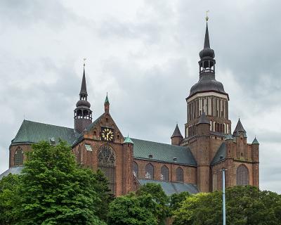 Bild 2014-31  St. Marienkirche in Stralsund