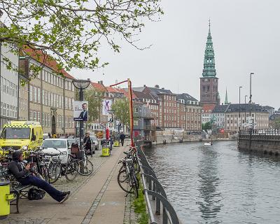 Lofoten F-55  1 Nacht in Kopenhagen, leider zeigt sich die Stadt in tiefen Wolken.