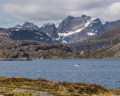 Lofoten G-23  Blick über den Skjelfjorden nach Sund. : Berge, Felsen, Fljord, Gipfel, Norway, Norwegen, Skjelfjorden, lofoten, mountains, rocks